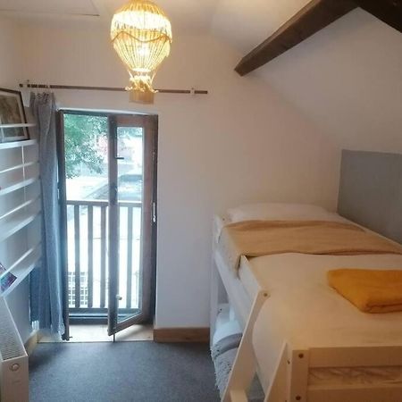 فيلا The Old Barn, Cosy Townhouse In ليومنستر المظهر الخارجي الصورة