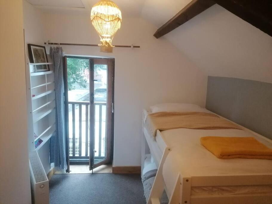 فيلا The Old Barn, Cosy Townhouse In ليومنستر المظهر الخارجي الصورة